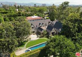 featured image of 143 S Muirfield Rd