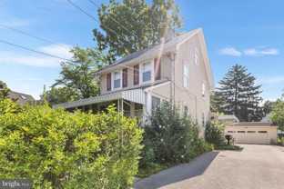 205 Callanan Ave - Photo 1 of 1