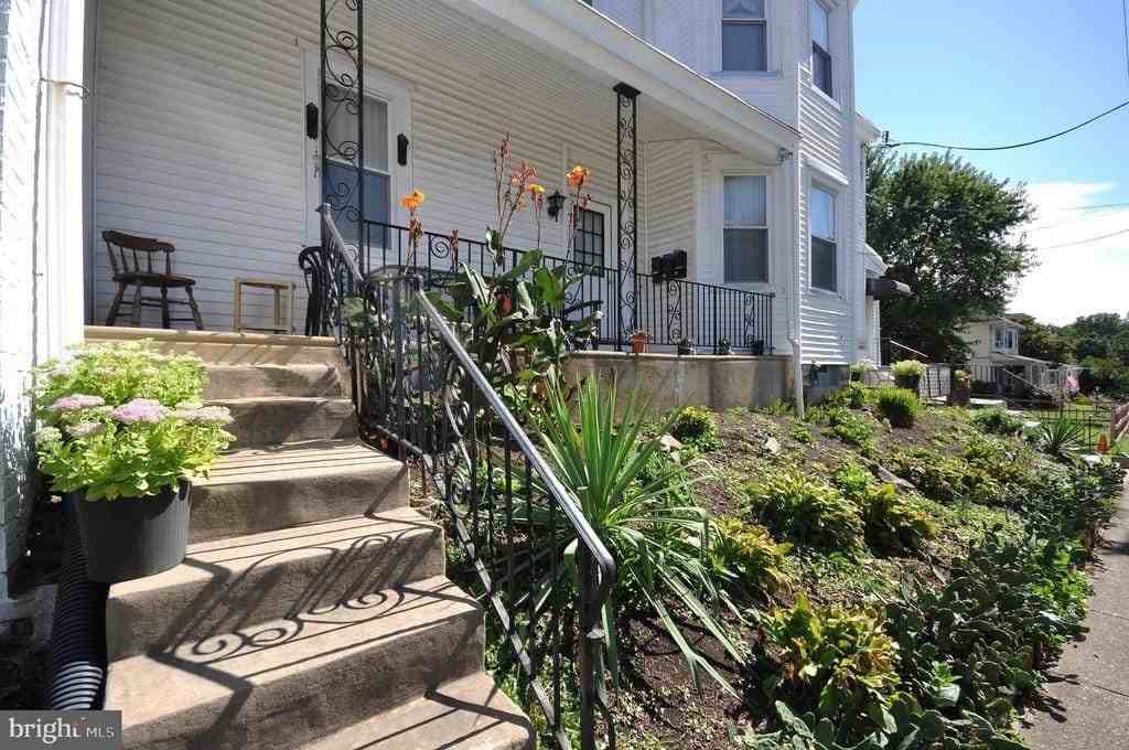 223 Ryers Ave #2REAR - Photo 3 of 25