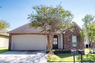 15104 Wax Myrtle Ave - Photo 1 of 1