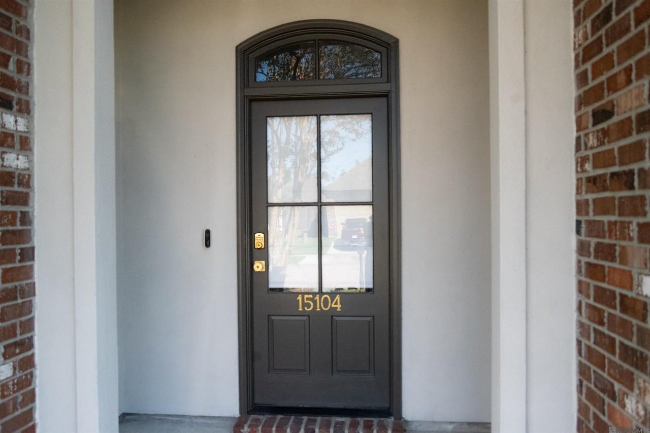 15104 Wax Myrtle Ave - Photo 2 of 29