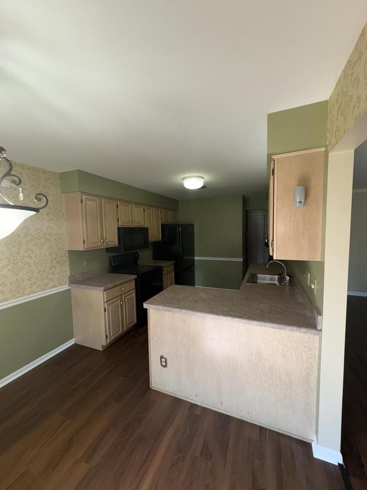 37403 Stonegate Cir - Photo 7 of 20