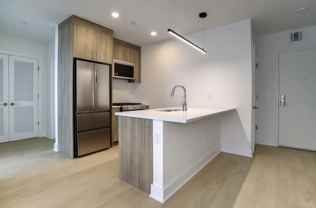 303 Madison St #501 - Photo 1 of 1