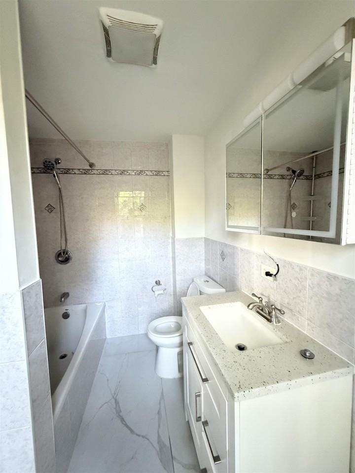 189 Garfield Ave #1 - Photo 7 of 7