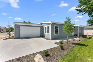 421 S Curtis Rd - Photo 1 of 1