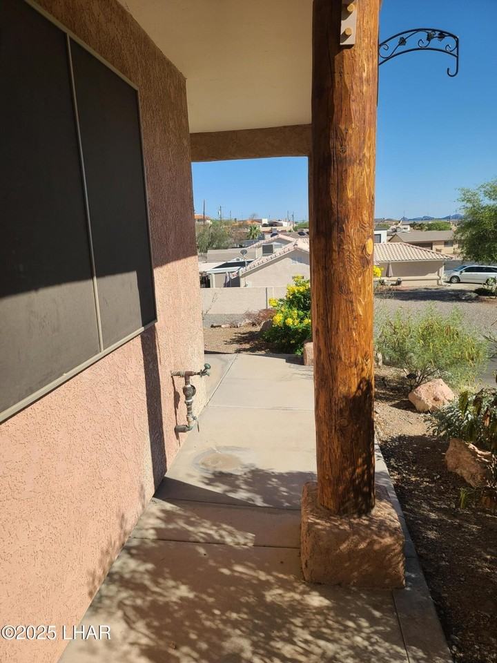 3341 Dune Dr - Photo 6 of 48