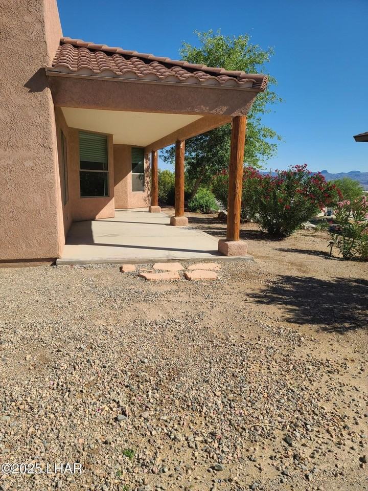 3341 Dune Dr - Photo 7 of 48