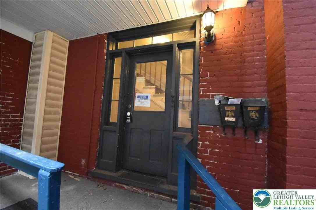 65 4th St - Photo 2 of 24