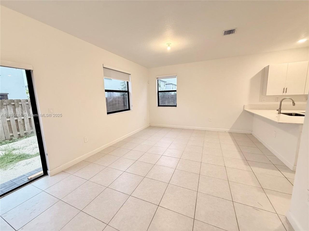 13378 Sw 286th St #13378 - Photo 3 of 17