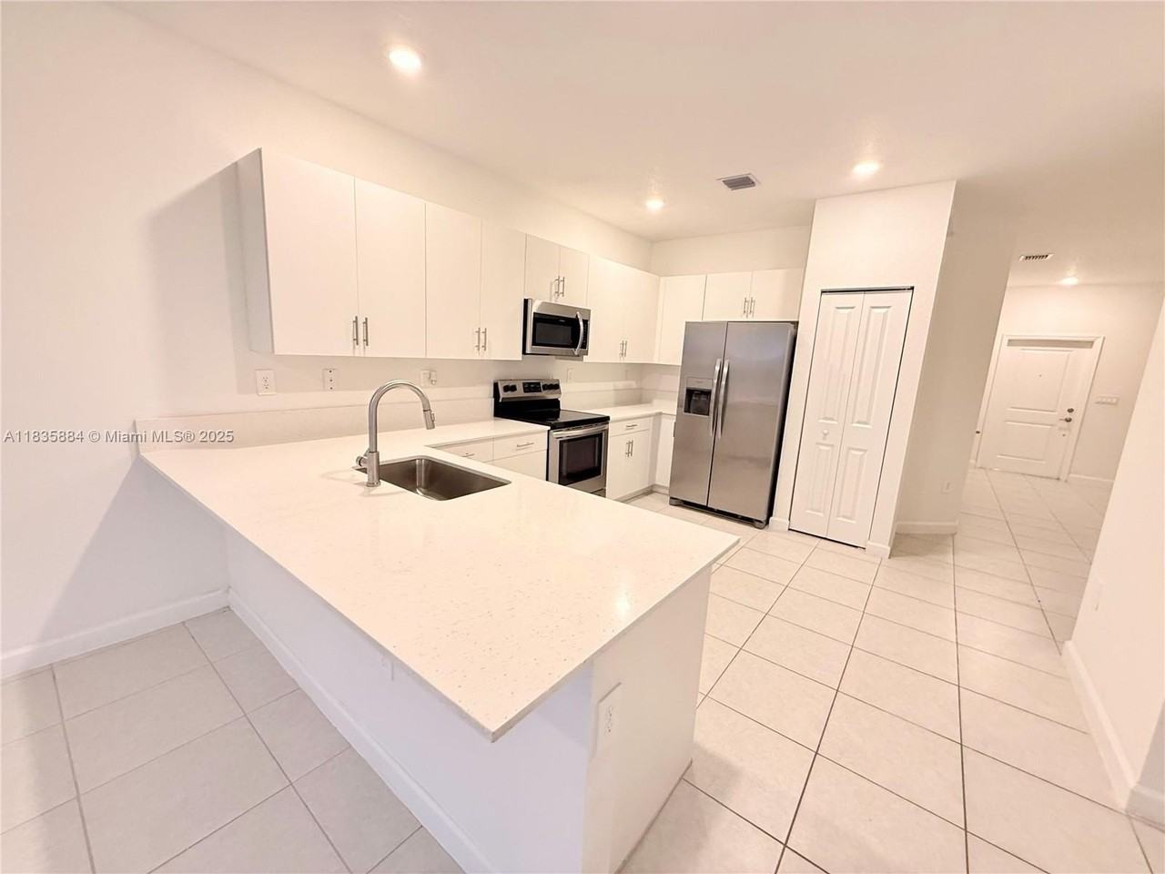 13378 Sw 286th St #13378 - Photo 4 of 17