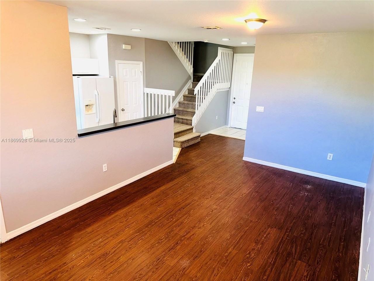 6053 Sw 19th Pl - Photo 6 of 22