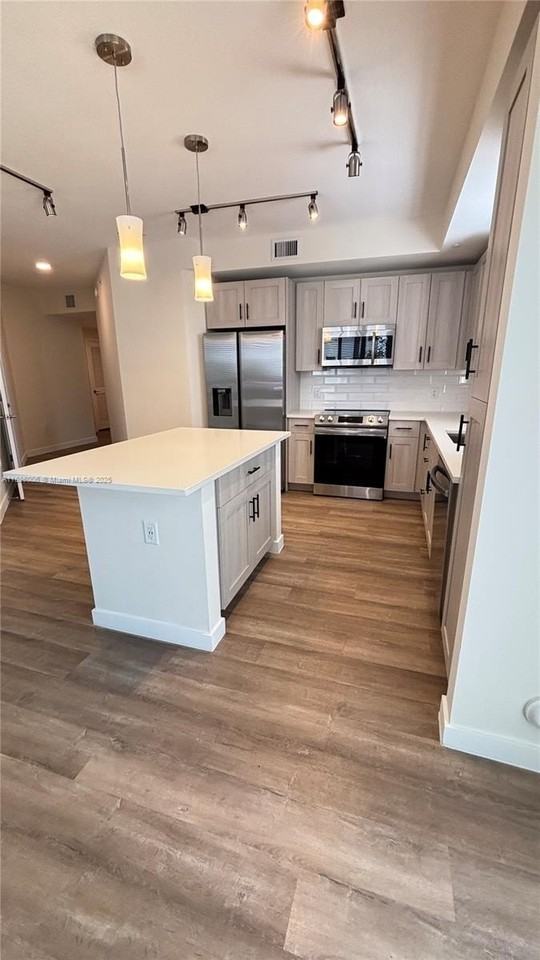 8894 Nw 44th St #6-114 - Photo 2 of 15