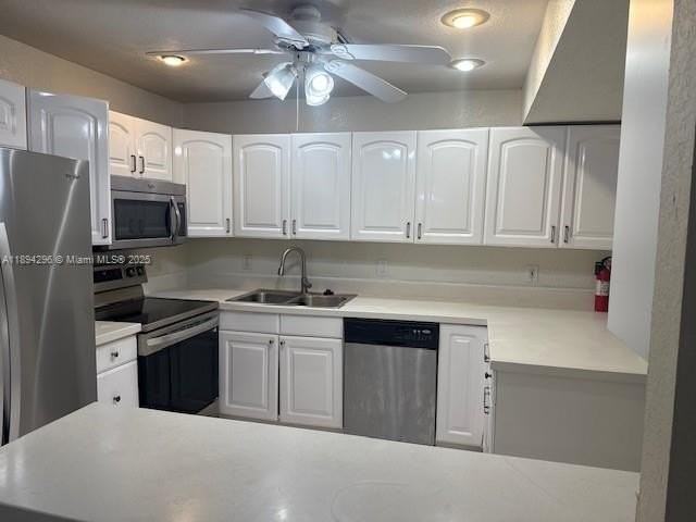 8682 Nw 40th St #8682 - Photo 3 of 31