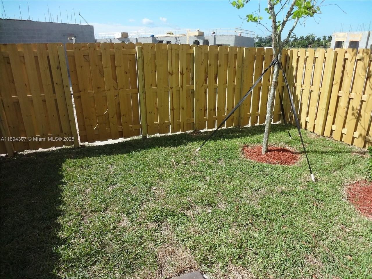 11756 Sw 238th St - Photo 3 of 9