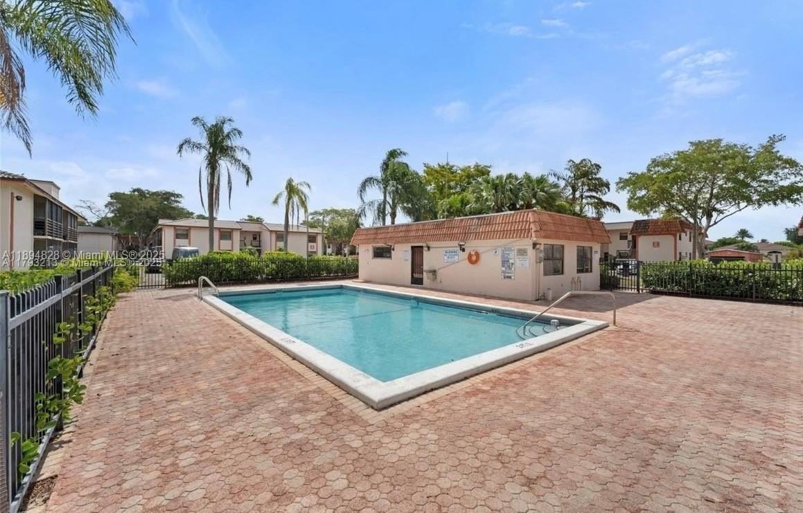 20730 Ne 8th Ct #204-16 - Photo 2 of 14