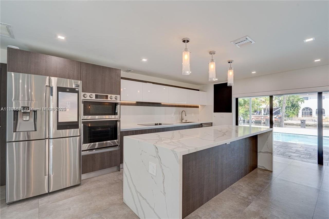 2305 Magnolia Dr #2305 - Photo 7 of 37