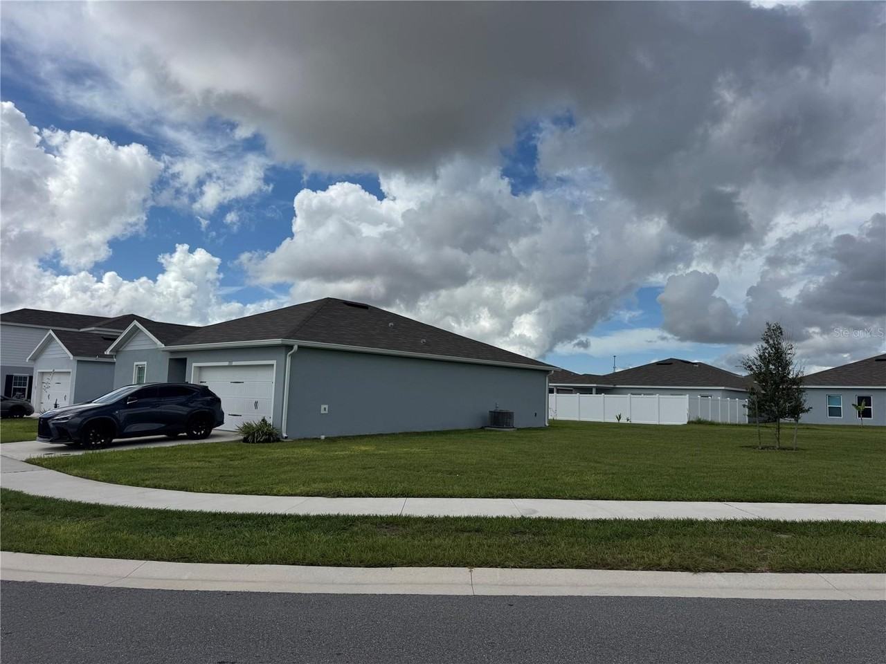 1353 Tank Trl - Photo 2 of 23