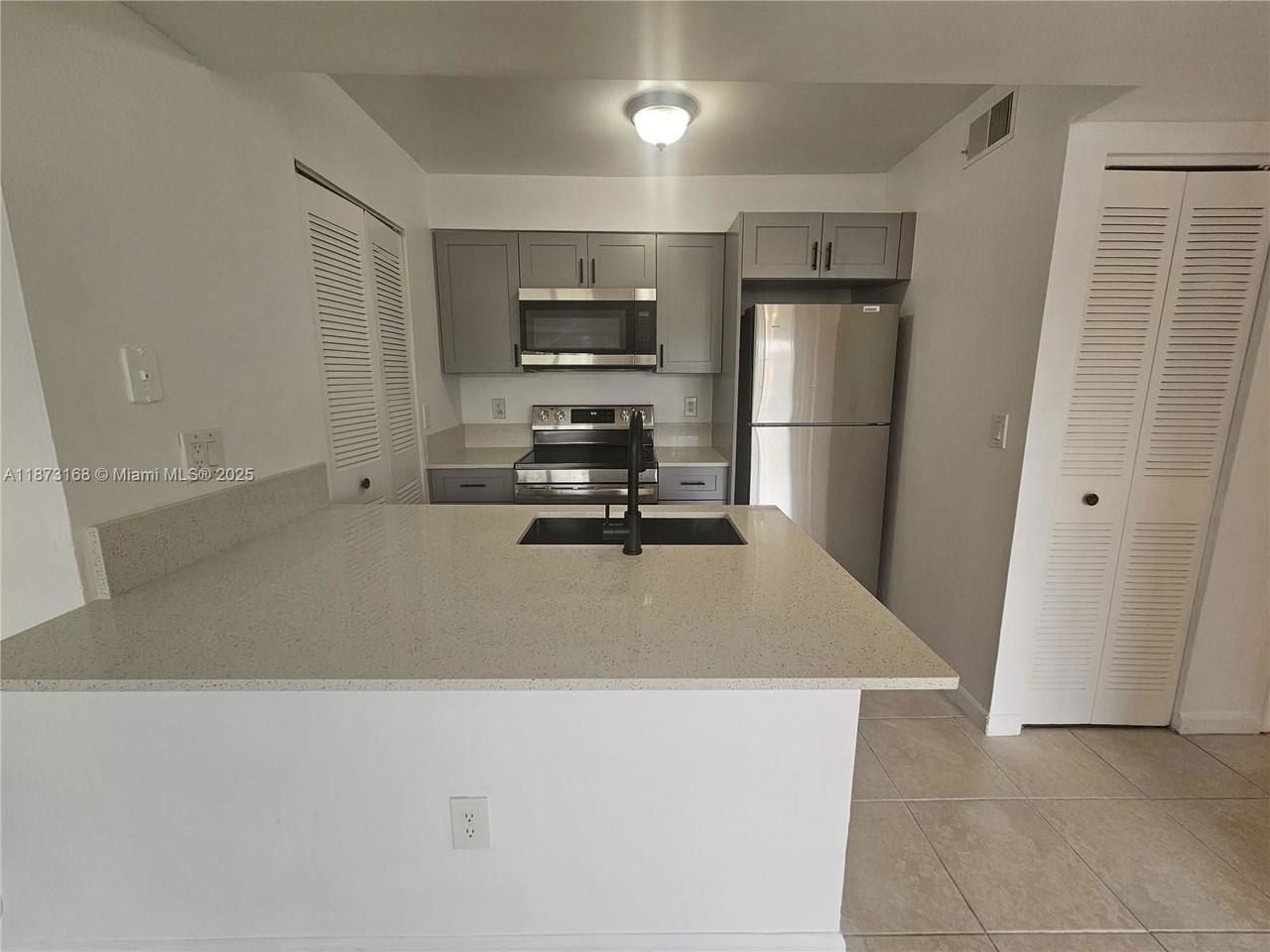 1247 Sw 46th Ave #1211