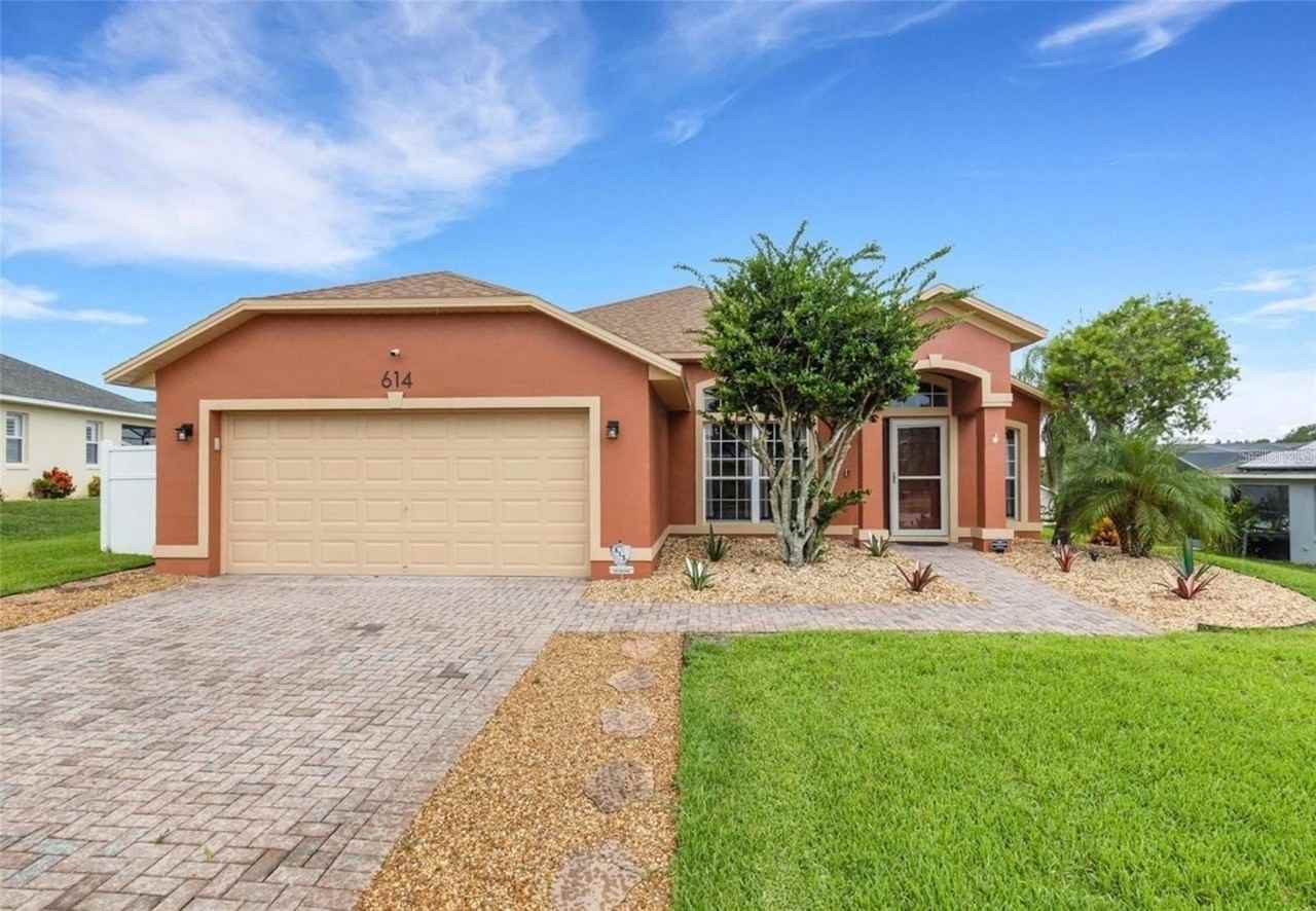 614 Dolcetto Drive - Photo 2 of 17