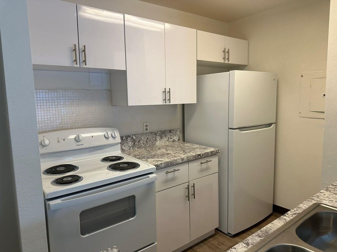 3816 Breakwater Way #203 - Photo 5 of 29