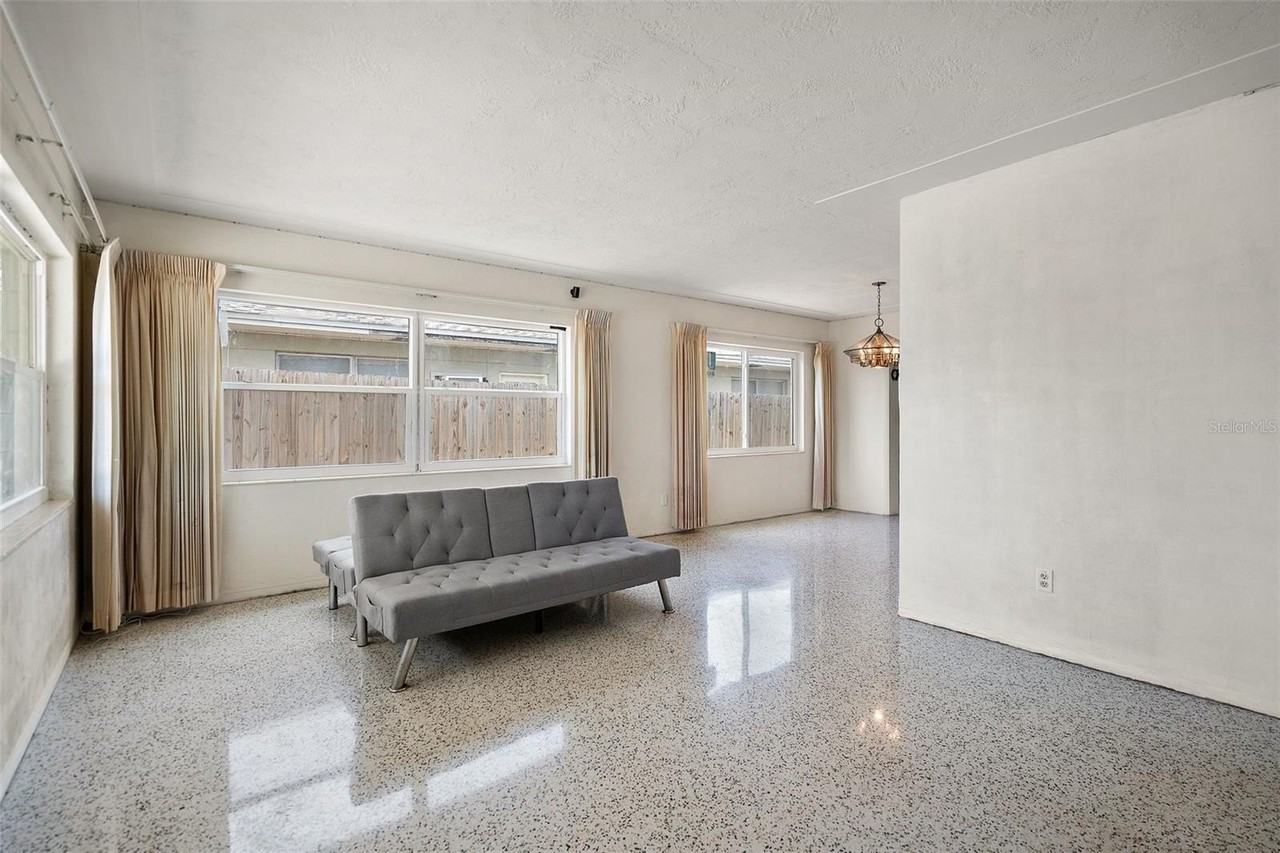 6132 7th Ave S - Photo 5 of 28