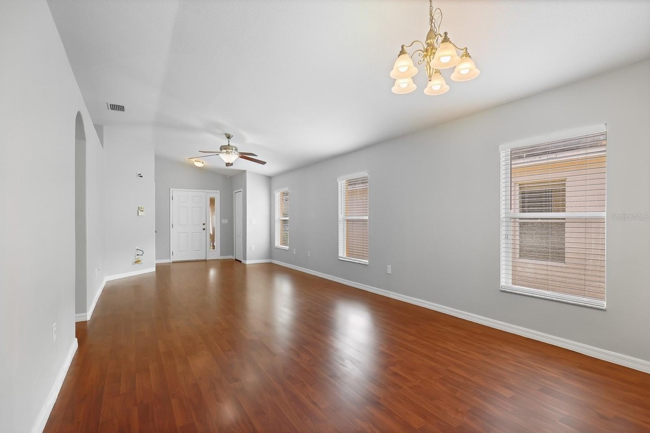 7538 Maroon Peak Drive - Photo 6 of 29