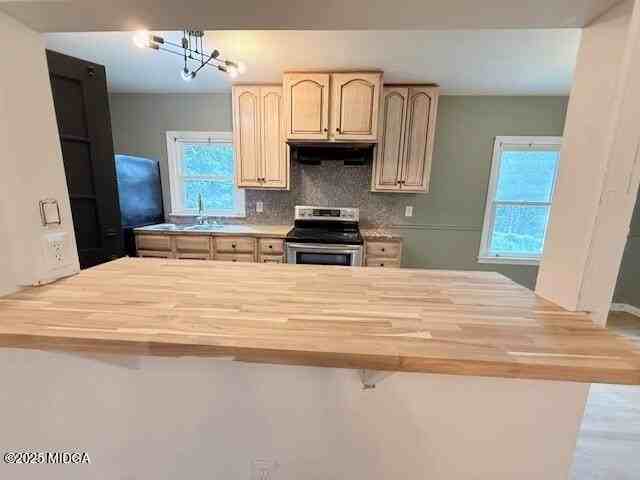 3450 Rocky Dr - Photo 4 of 14