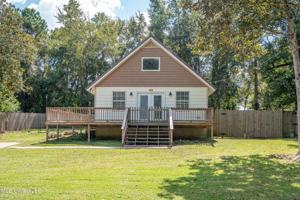 featured image of 1076R Lilinoe Way