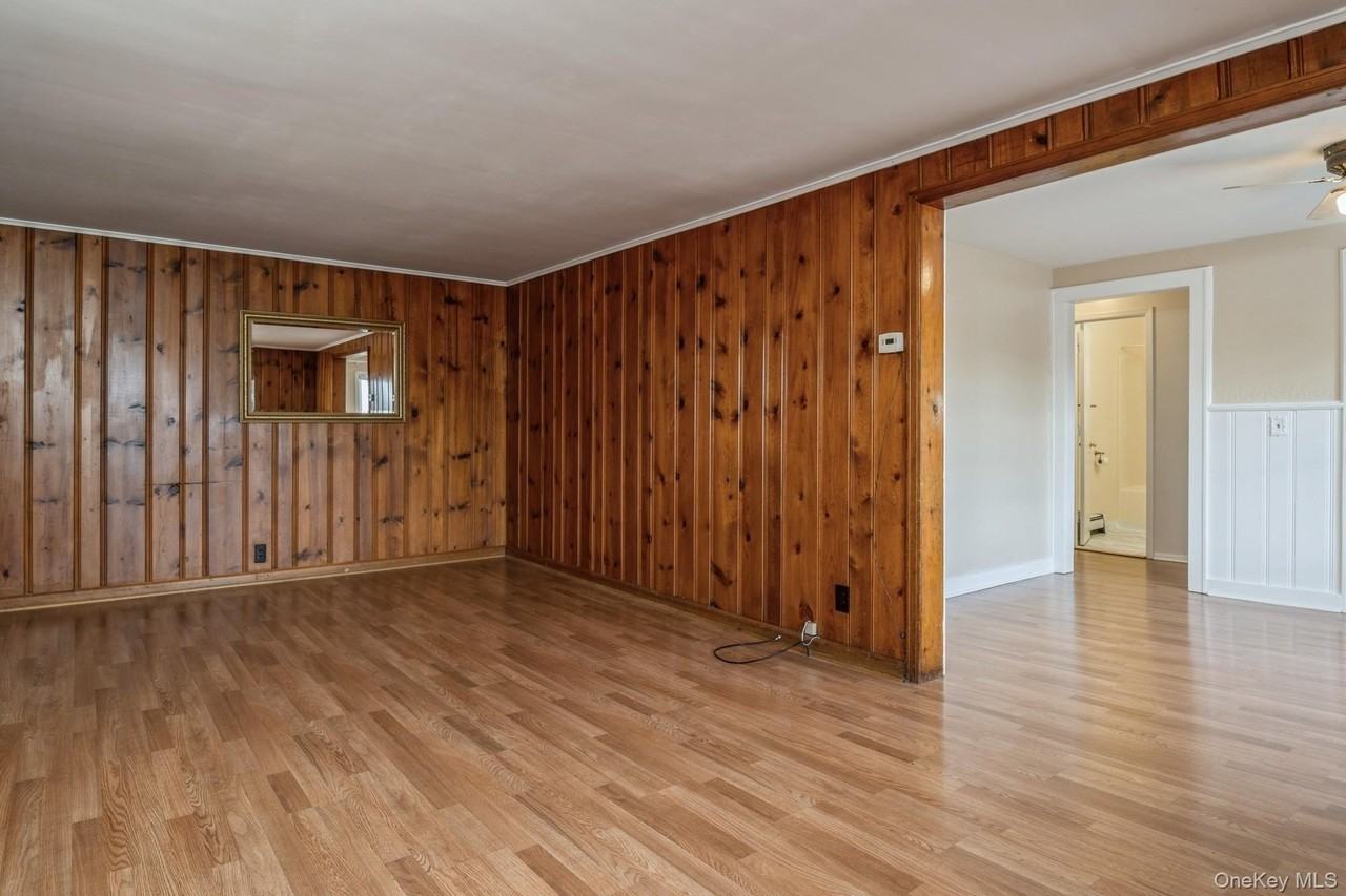 184 Ward St - Photo 7 of 30