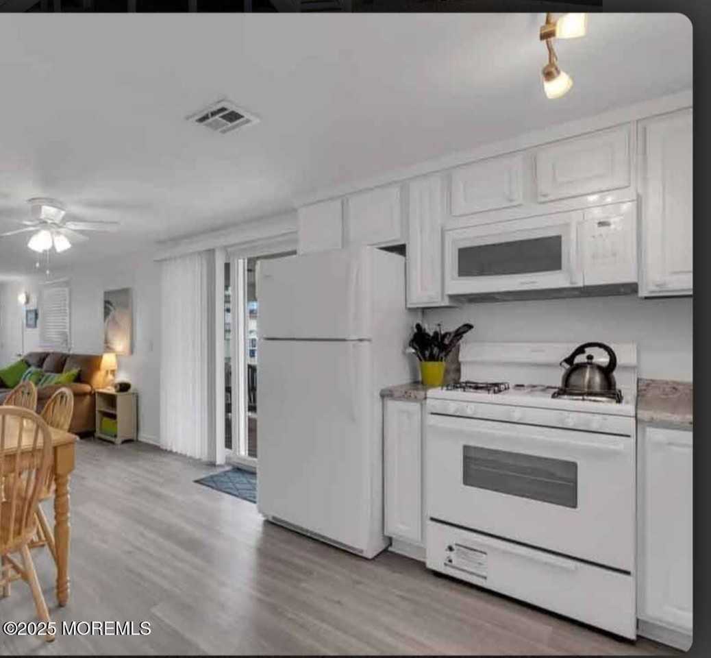 2020 Baltimore Ave Unit Down #DOWN - Photo 7 of 18