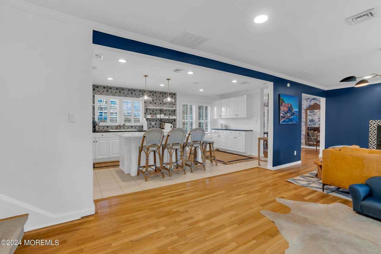 201 Buttermere Ave - Photo 7 of 39