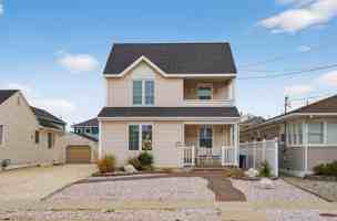 featured image of 19 Haddonfield Ave