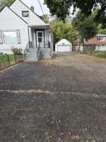 featured image of 317 Country Club Dr