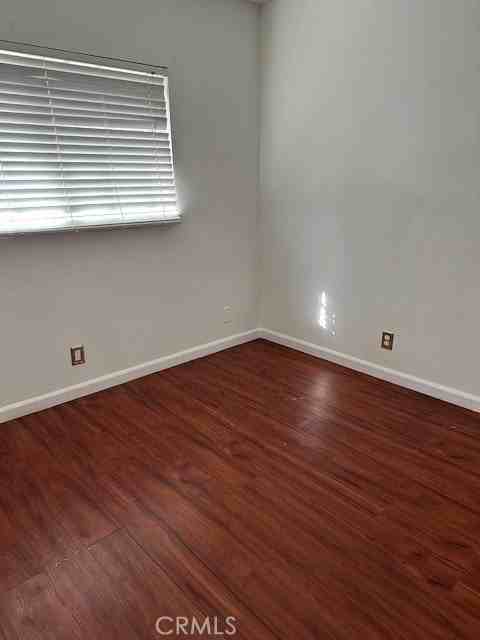 20289 Thunderbird Rd - Photo 7 of 8