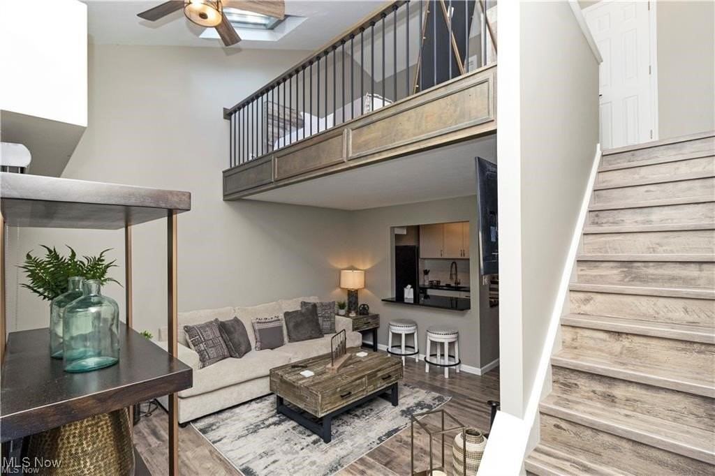 1597 Cedarwood Dr Apt F #F - Photo 3 of 18