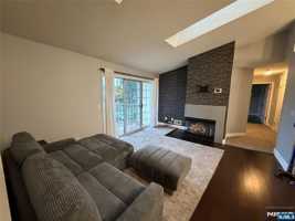 featured image of 889 Tuliptree Ct