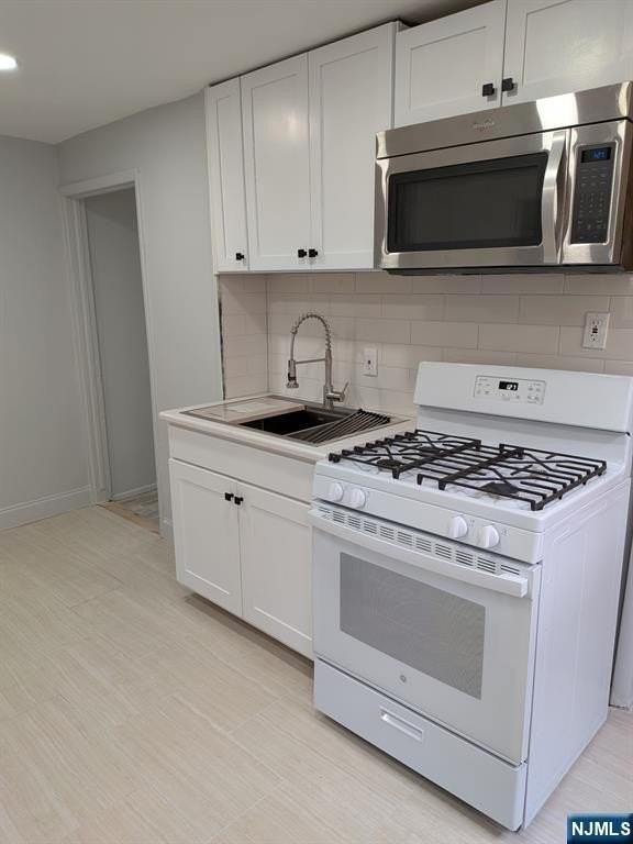 89 W Englewood Ave - Photo 4 of 11