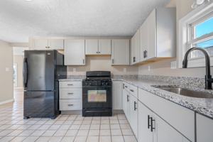 featured image of 14 Middle St