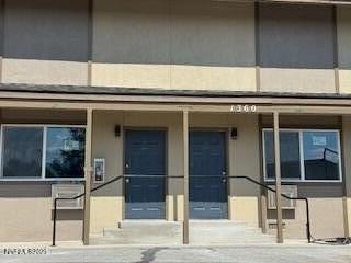 1360 N Sierra St - Photo 3 of 9