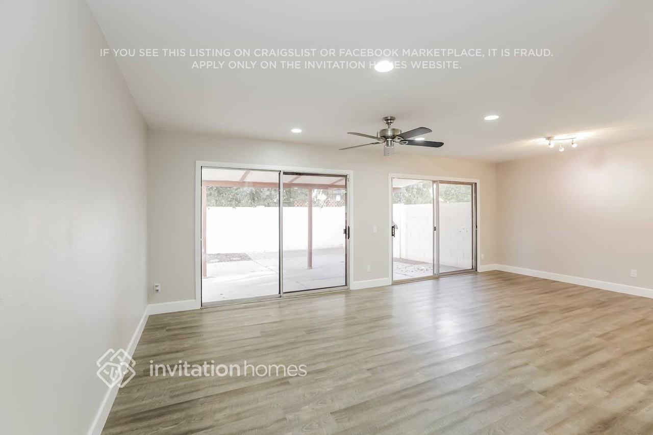 2733 West Estrella Drive - Photo 2 of 16