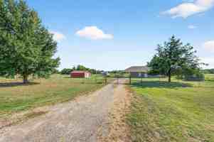 featured image of 406 Cedar Crst