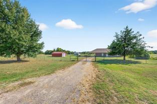 406 Cedar Crst - Photo 1 of 1