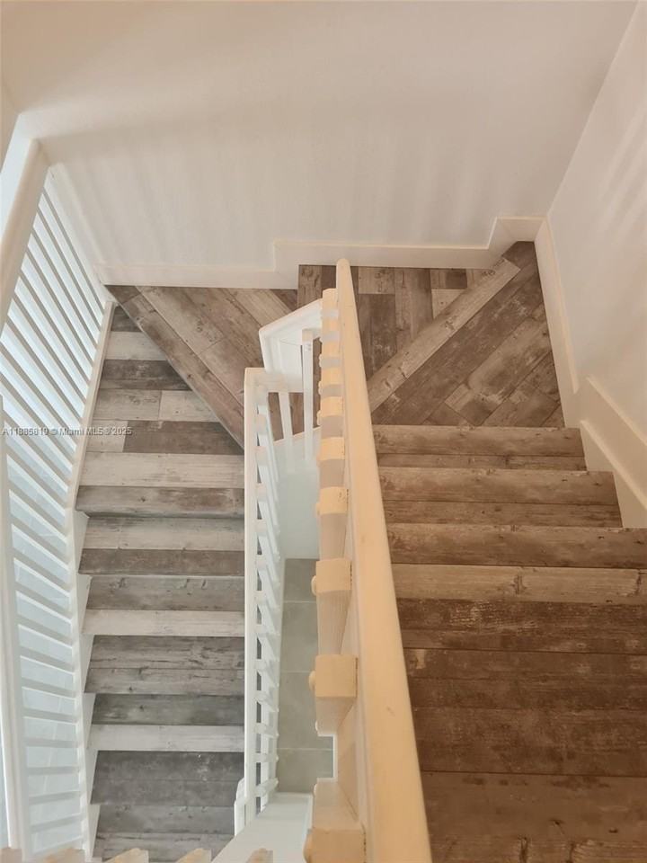 18320 Sw 148th Rd - Photo 3 of 5