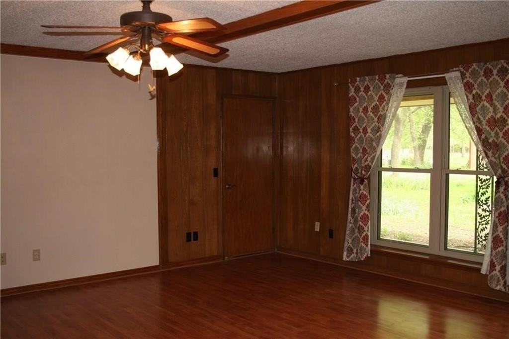 2107 Forest Grove Estates Rd - Photo 7 of 13