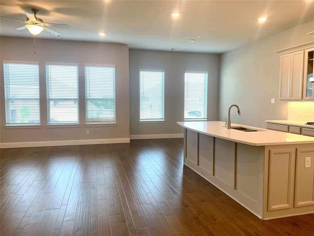 5537 Yellowstone Rd - Photo 7 of 25