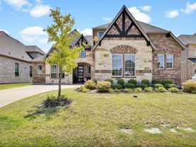 439 Montrose Dr - Photo 1 of 1
