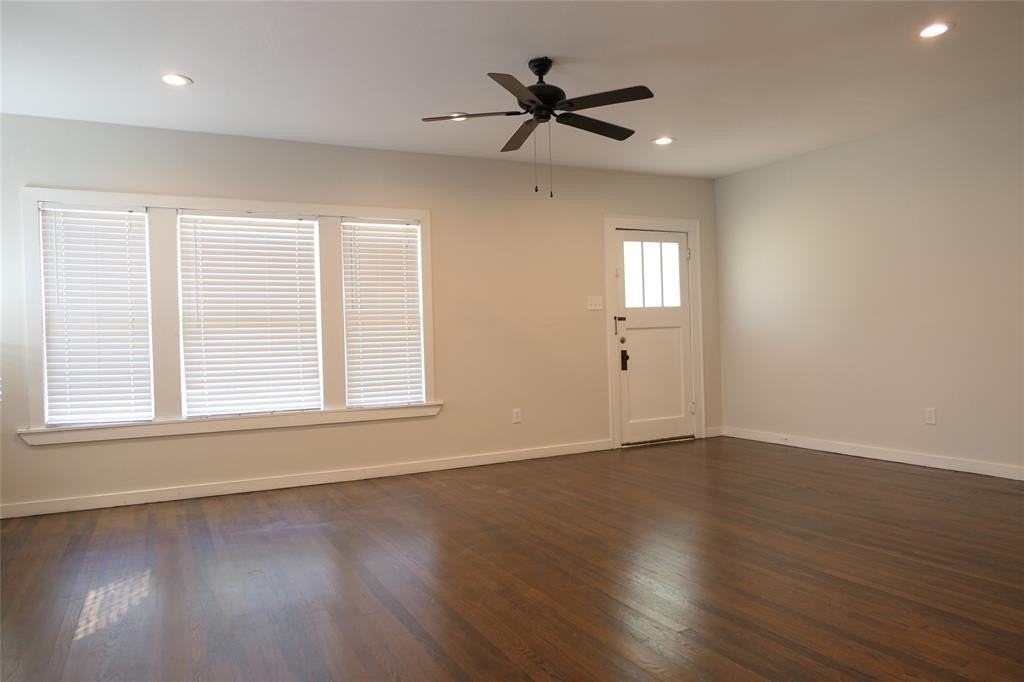 823 Grandview Ave - Photo 3 of 38