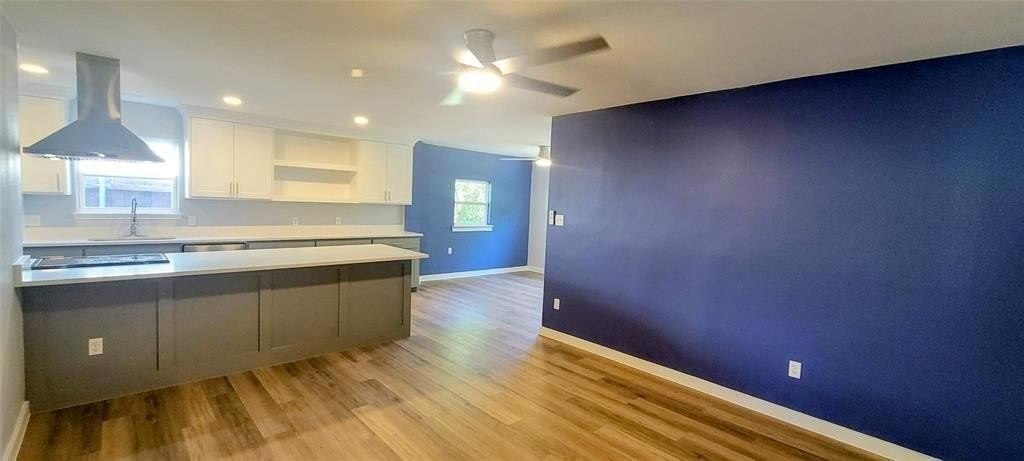 1710 Glenwick Ln - Photo 3 of 18