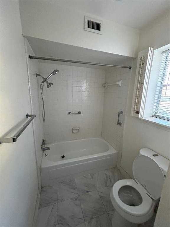 6630 Eastridge Dr #132 - Photo 3 of 15