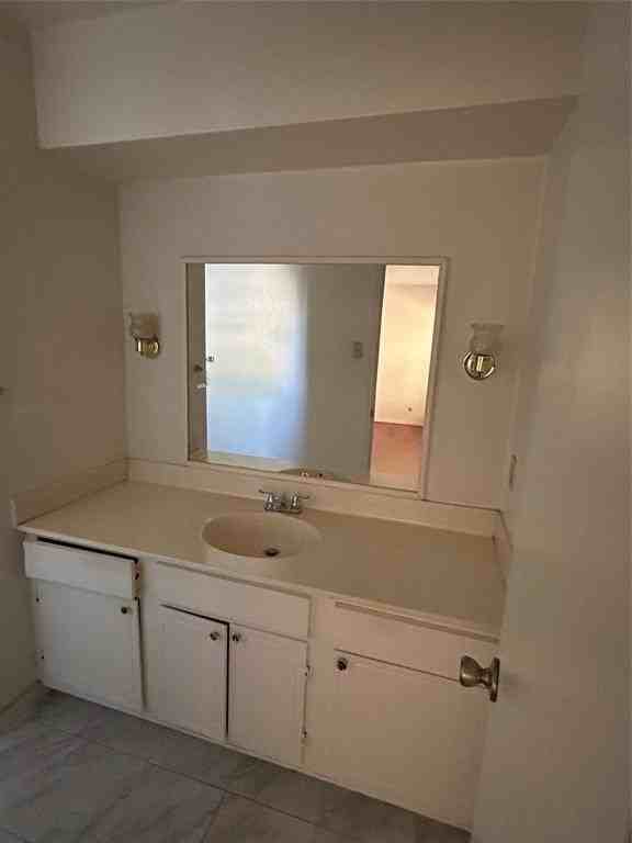 6630 Eastridge Dr #132 - Photo 4 of 15